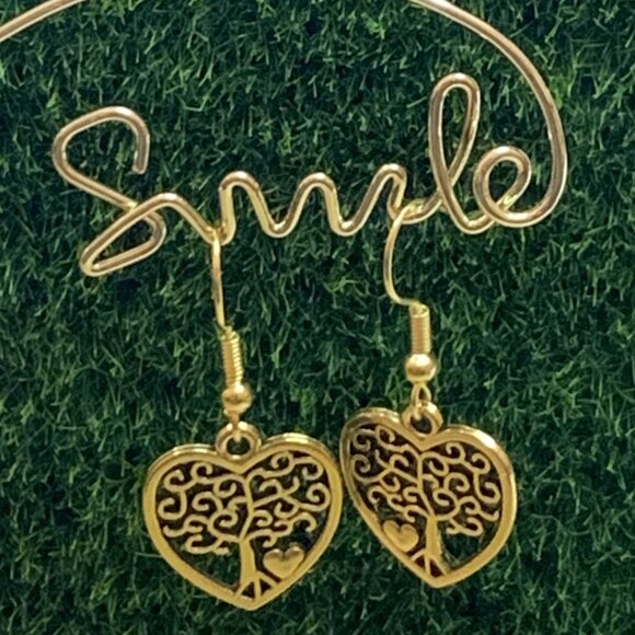 Tree of Life Earring, Celtic Earring, Heart Earring, Valentine Earring, Gift - Picture 4 of 5
